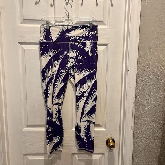 Fabletics PureLuxe Leggings Womens Large L High Waisted Rise Printed Palm Purple - Picture 1 of 6